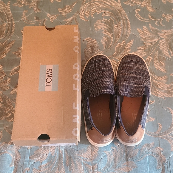 Toms Other - Toms youth luca navy striped chambray